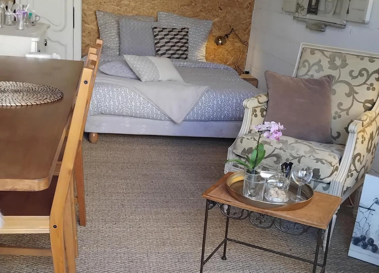 Camping Le Laboratoire Shabby Chic De La Parfumerie Du Manoir Chavagne