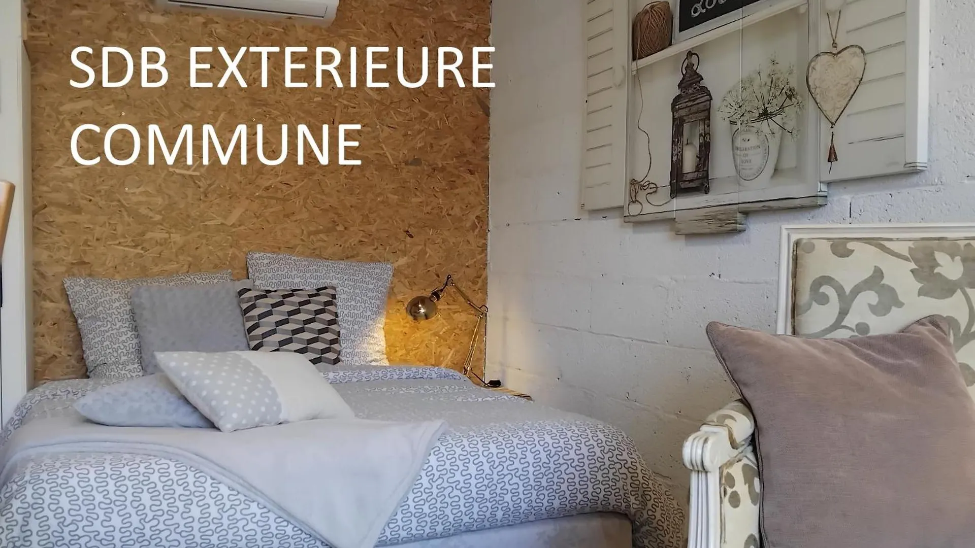 Camping Le Laboratoire Shabby Chic De La Parfumerie Du Manoir Chavagne France
